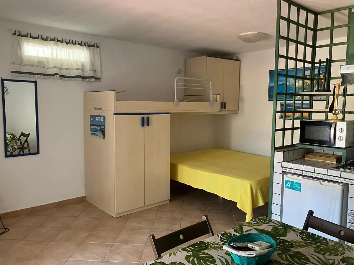 Serenelba Villa Marina di Campo 0*,